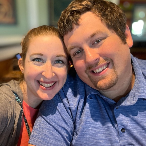 Meet your Posher, Jessica - Picture 3 of 3